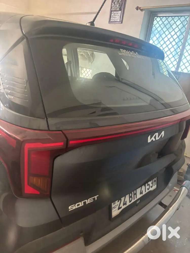 Kia Sonet 2024 Petrol 1413 Km Driven