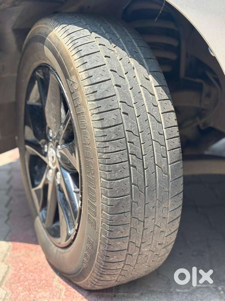 Toyota Innova Crysta 2.4 G Mt, 2017, Diesel