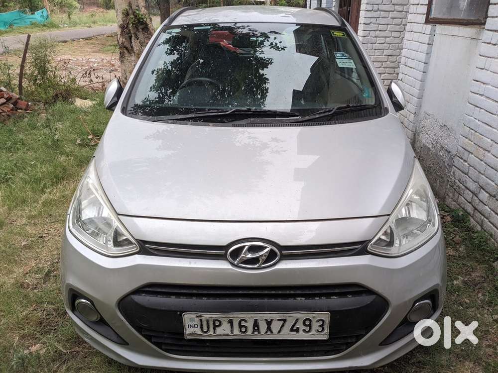 Hyundai Grand I10 2015 Diesel 70000 Km Driven