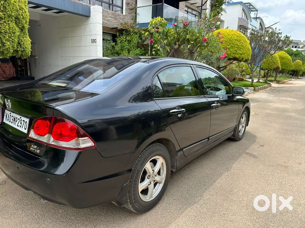 Honda Civic 1.8 V Mt Sunroof | Limited Edition | Immaculate