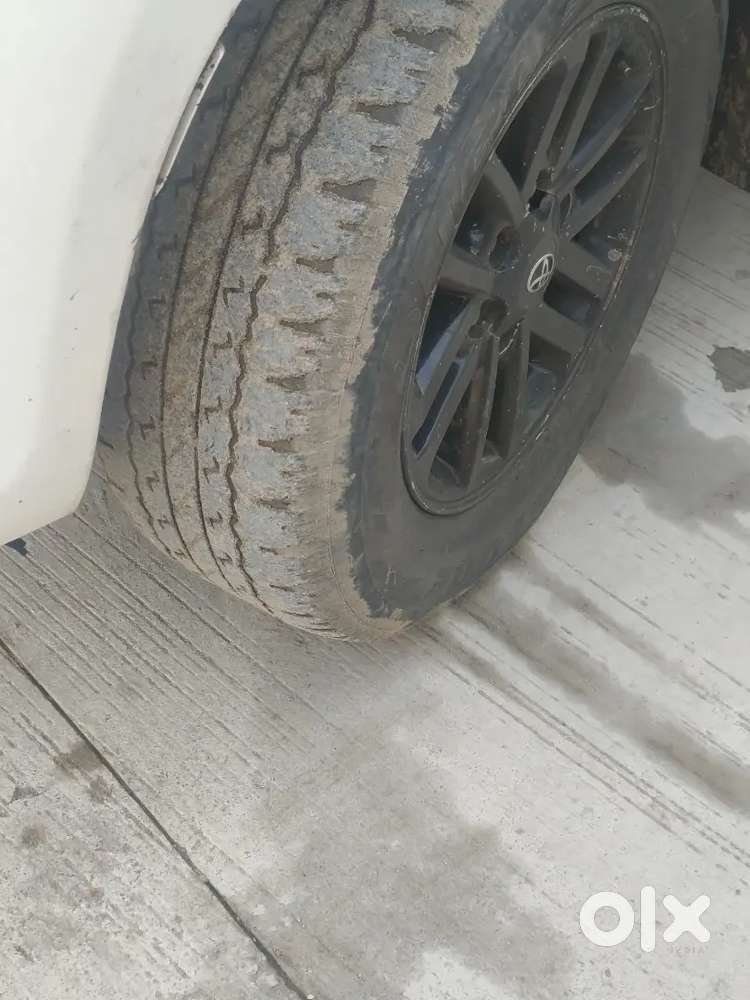 Toyota Fortuner 2012 Diesel 140000 Km Driven