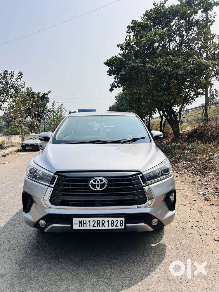 Toyota Innova Crysta 2.4 Gx Mt 8s, 2017, Diesel