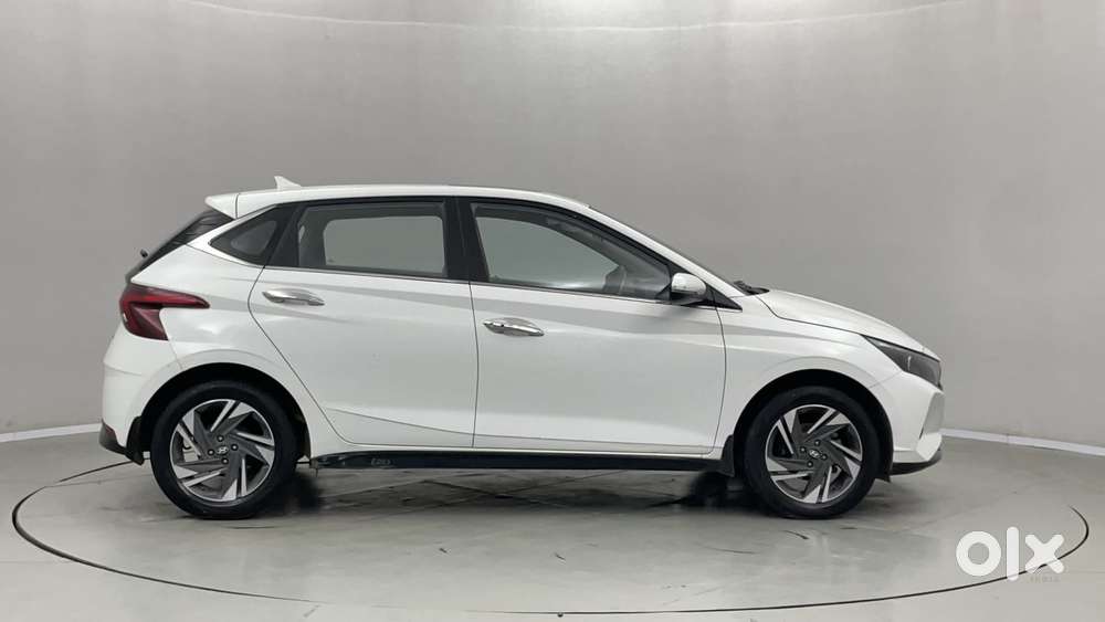 Hyundai New I20 1.2 Asta (o) Mt, 2023, Petrol