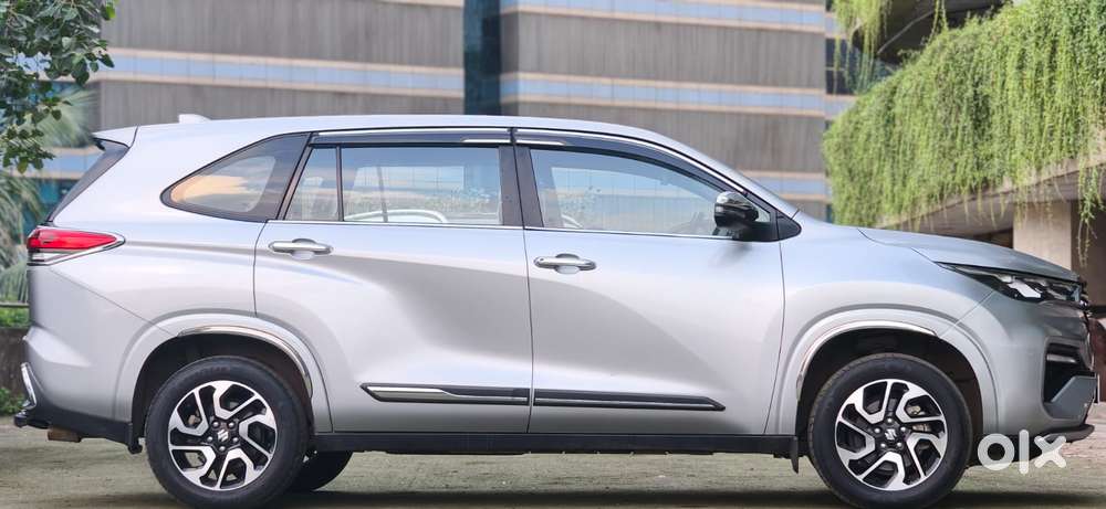 Maruti Suzuki Invicto Zeta Plus 7str, 2024, Petrol