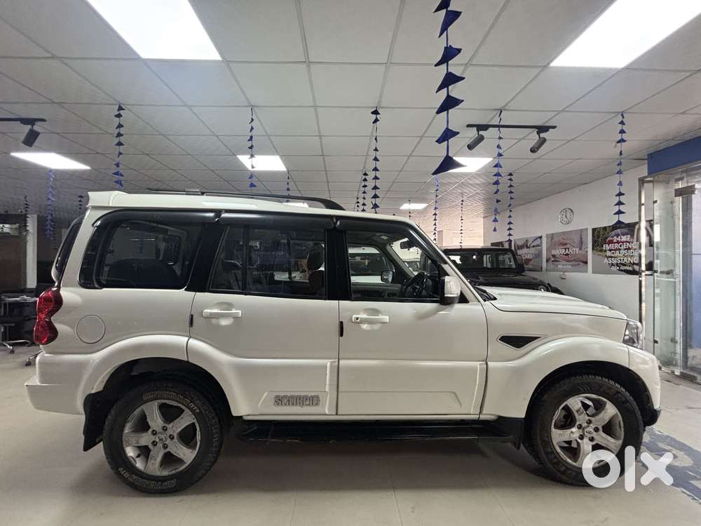 Mahindra Scorpio S11 Mt 7s, 2021, Diesel