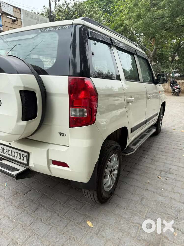Mahindra Tuv 300 Plus 2019