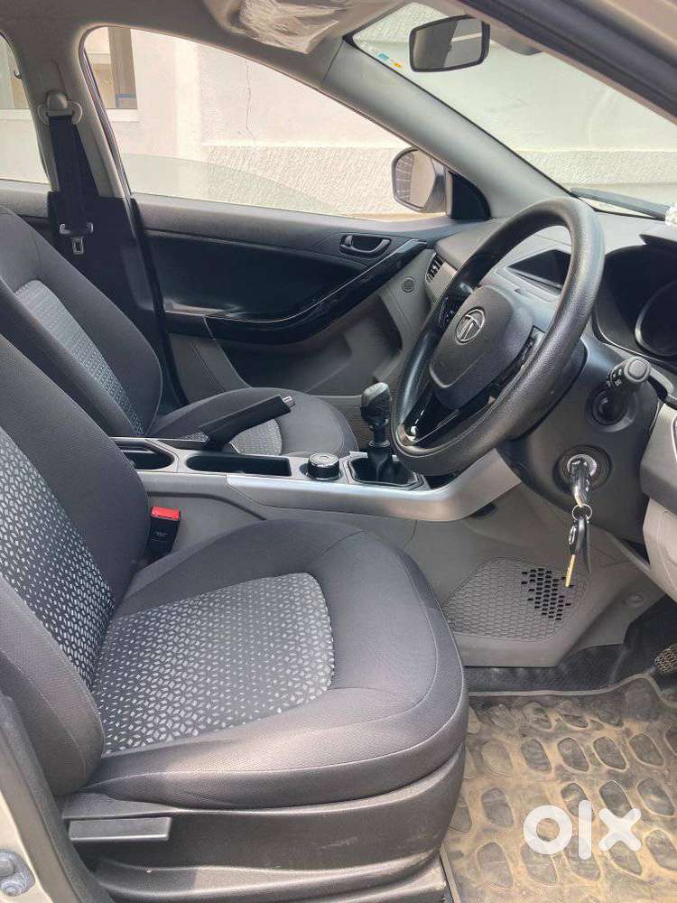 Tata Nexon 1.5 Revotorq Xm, 2018, Petrol