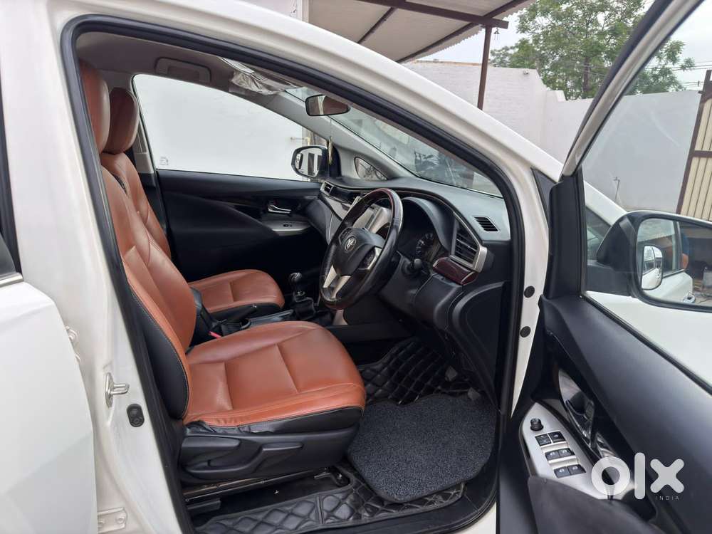 Toyota Innova Crysta 2.4 V, 2018, Diesel