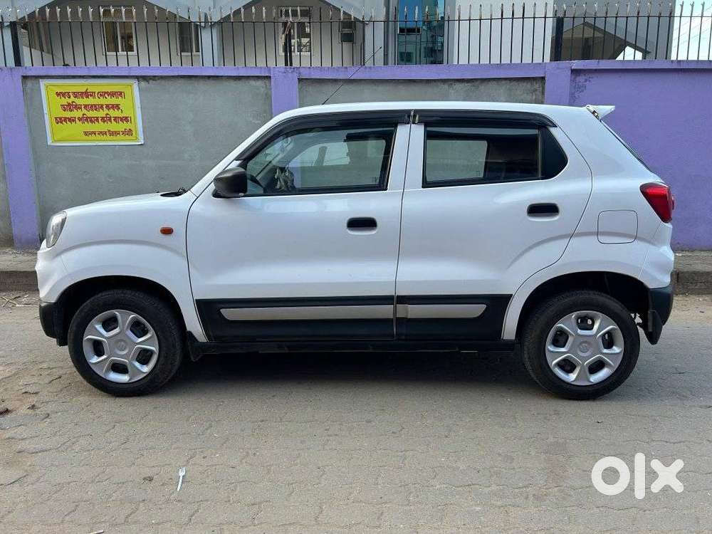 Maruti Suzuki S-presso Vxi, 2023, Petrol