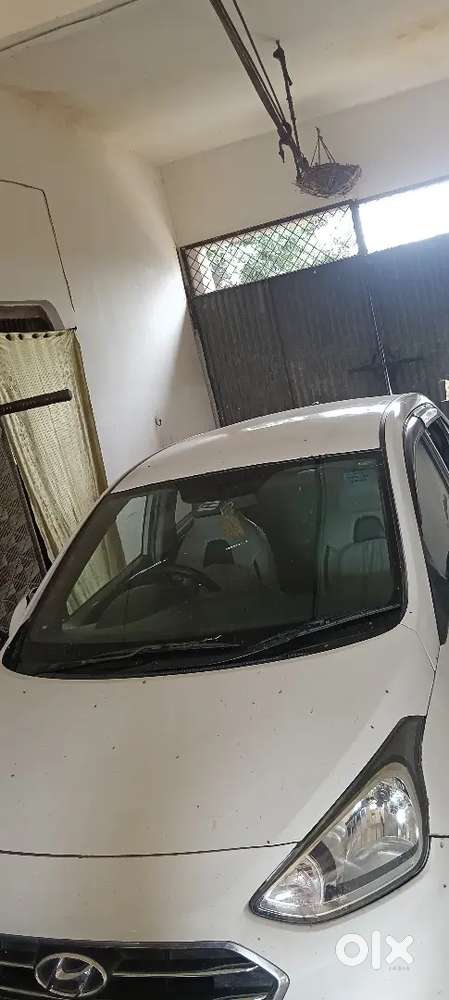 Hyundai Xcent 2015 Car