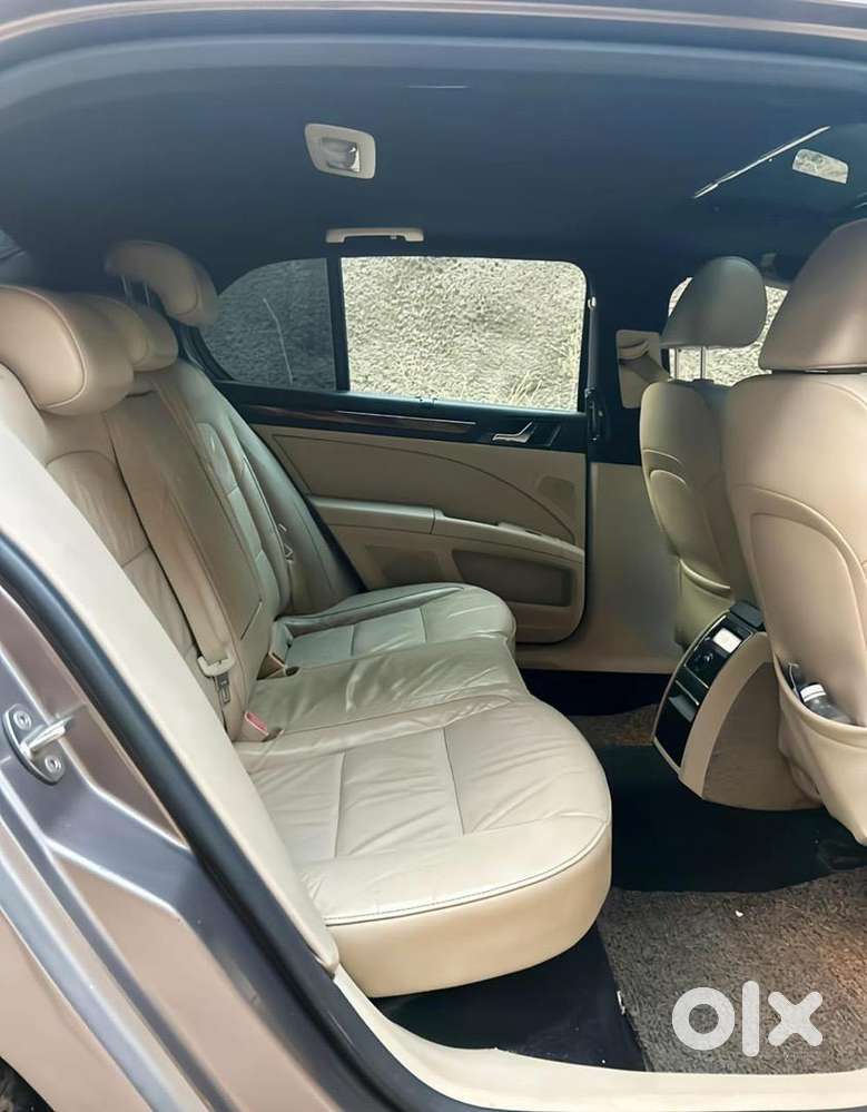 Skoda Superb 2012 Petrol