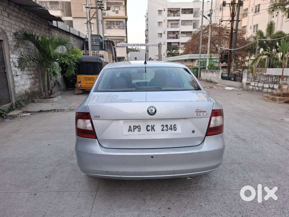 Skoda Rapid 1.5 Tdi Cr Elegance Plus, 2012, Diesel