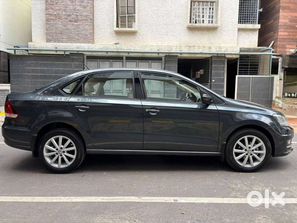 Volkswagen Vento 1.2 Tsi Highline At, 2018, Petrol