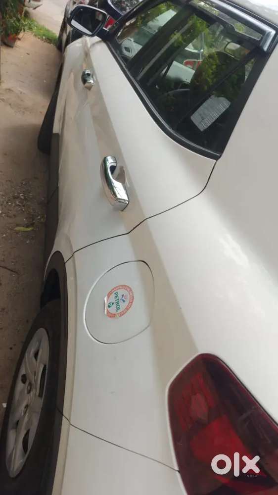 Hyundai Venue 1.2 Plus 2021 Petrol Manual