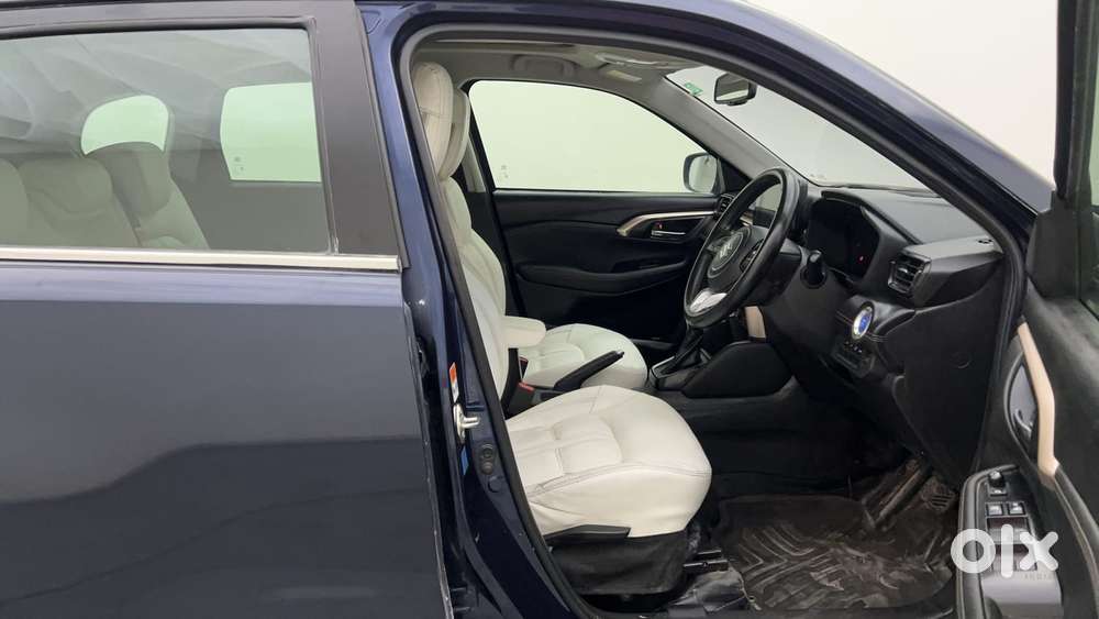 Maruti Suzuki Grand Vitara 1.5 Zeta Plus Intelligent Hybrid Ecvt, 20..