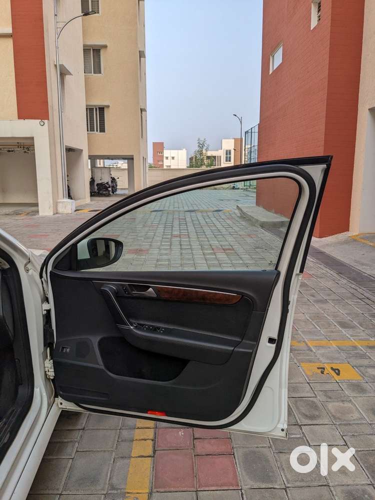 Volkswagen Passat 2012 Dsg-s Automatic Diesel Well Maintained