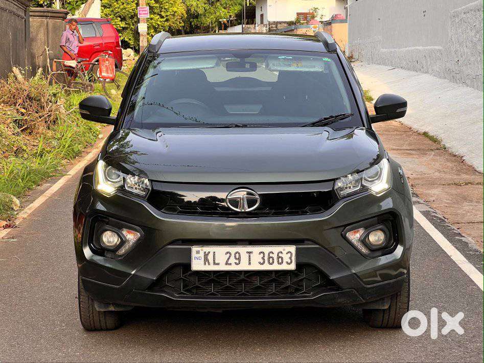 Tata Nexon 1.5 Revotorq Xm (s), 2021, Diesel