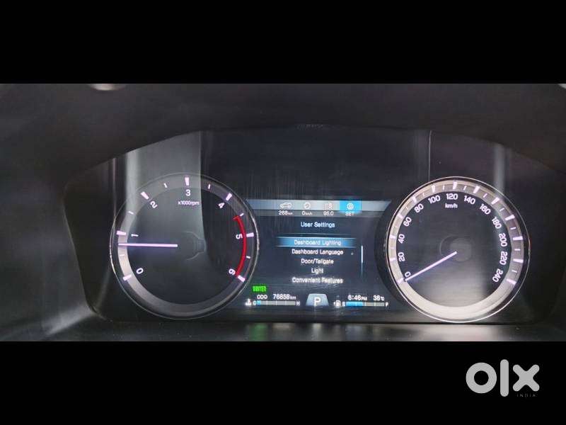 Mahindra Alturas G4 4wd At, 2021, Diesel