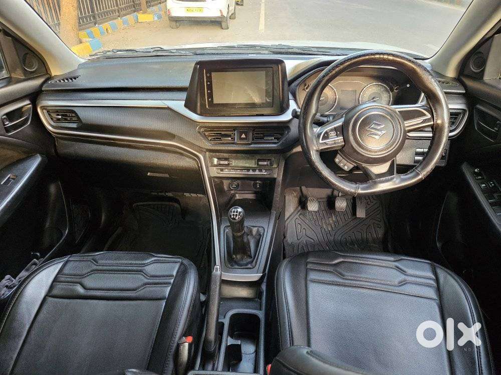 Maruti Suzuki Brezza 1.5 Vxi Smart Hybrid, 2023, Petrol