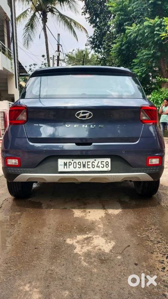 Hyundai Venue S, 2020, Petrol