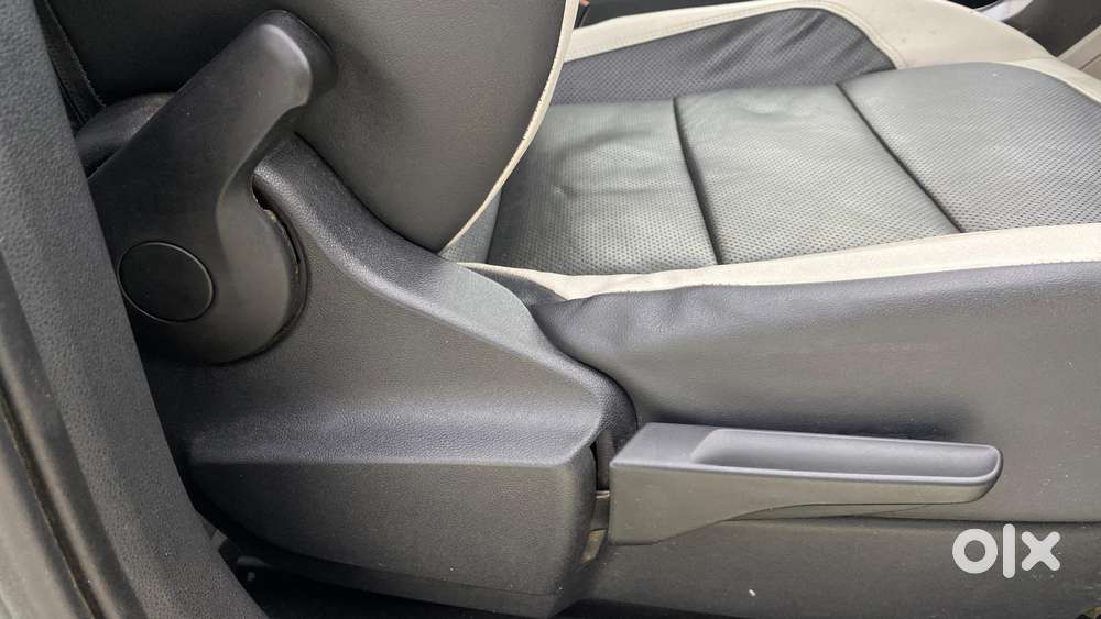 Volkswagen Taigun 1.0 Tsi Topline At, 2022, Petrol