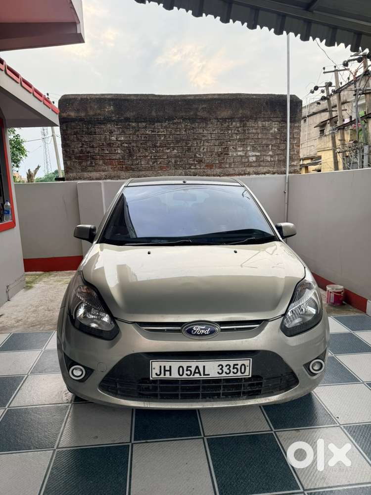 Ford Figo Petrol 2011
