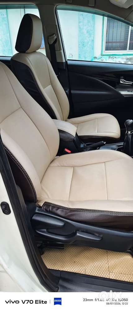Toyota Innova Crysta 2.4 V, 2021, Electric