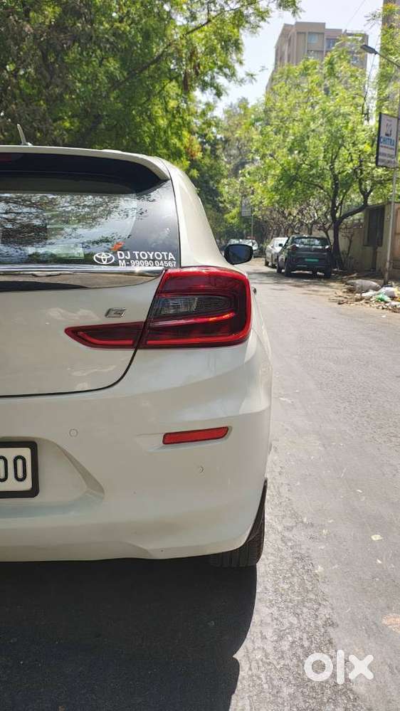 Toyota Glanza G Hybrid, 2023, Cng & Hybrids