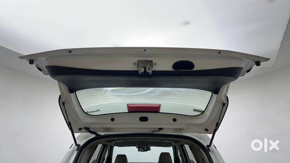 Kia Carens 1.4 Luxury Plus 6 Str, 2022, Petrol
