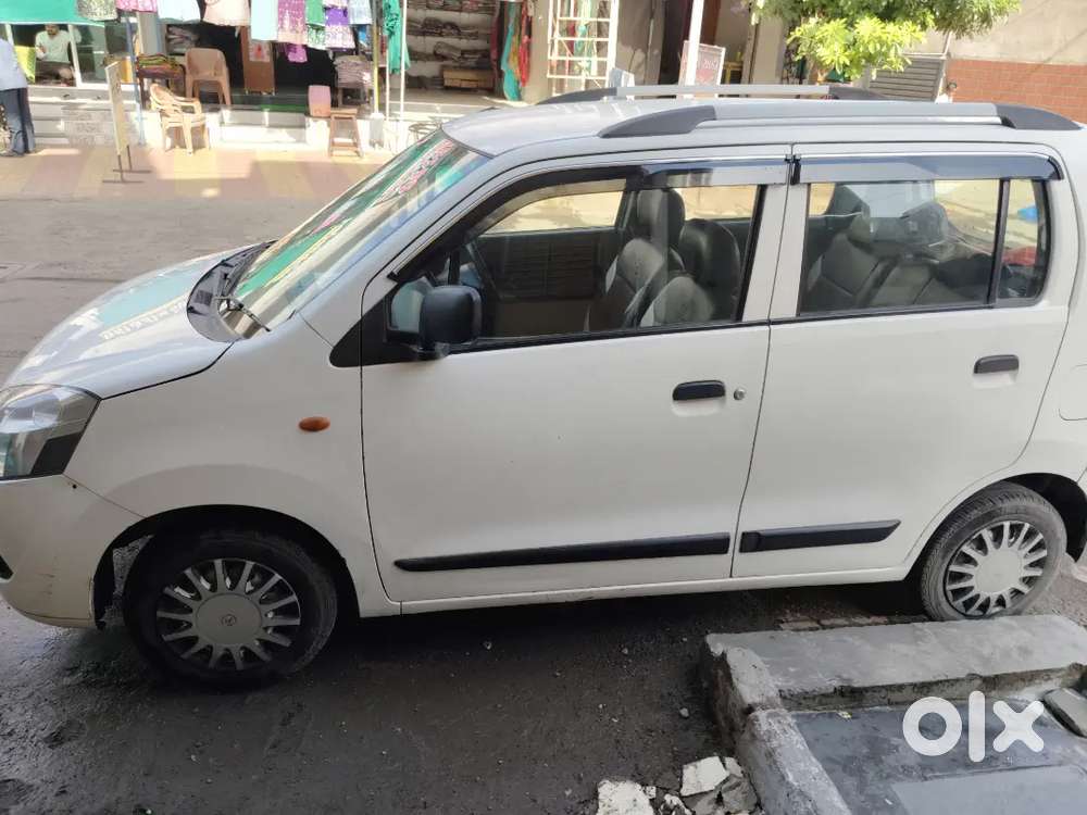 Maruti Suzuki Wagon R 2011 Cng & Hybrids 137000 Km Driven