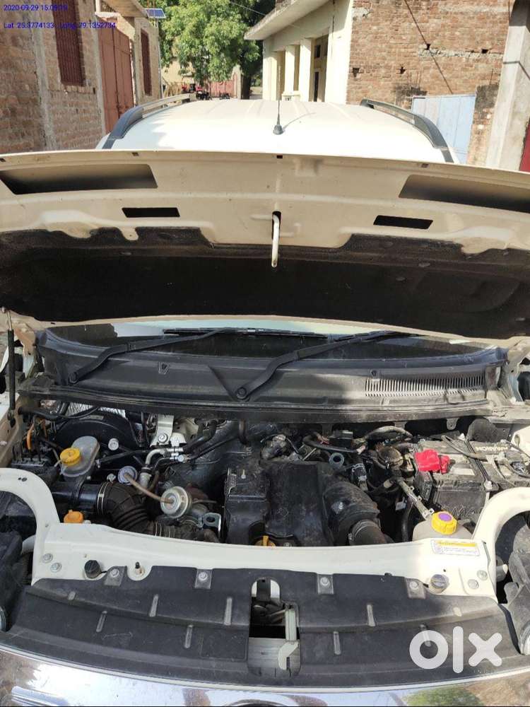 Mahindra Tuv300 T8(7-seater) 2017 Model On Sale