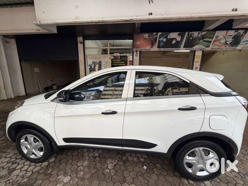 Tata Nexon Petrol 2019