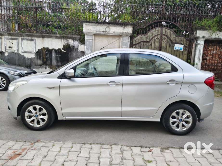 Ford Aspire Titatinium Blu Ti-vct, 2016, Petrol
