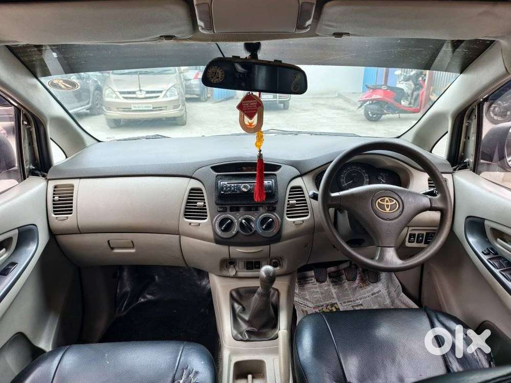 Toyota Innova 2.5 G (diesel) 7 Seater, 2011, Diesel