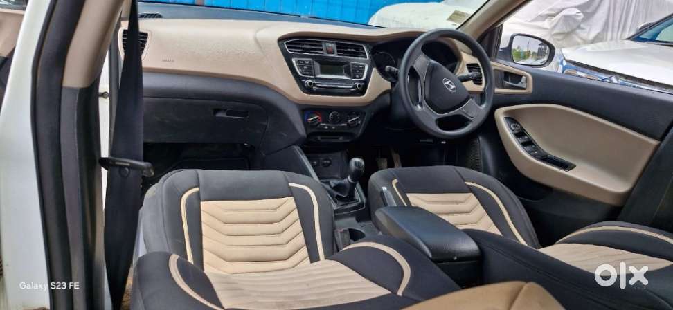 Hyundai I20 Petrol Cvt Magna Executive, 2018, Petrol