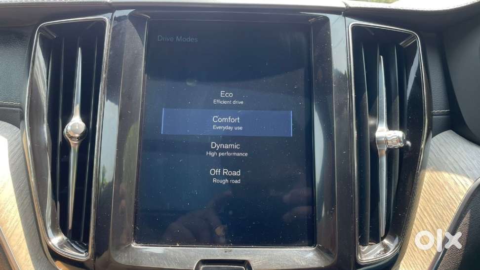 Volvo Xc60 D5 Inscription, 2019, Diesel