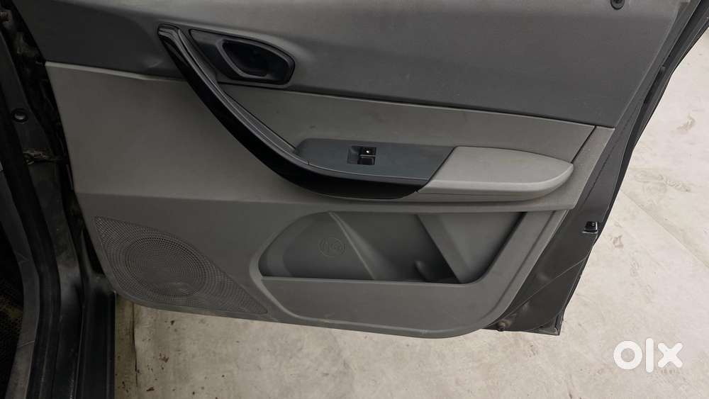 Tata Tigor Xe, 2021, Petrol