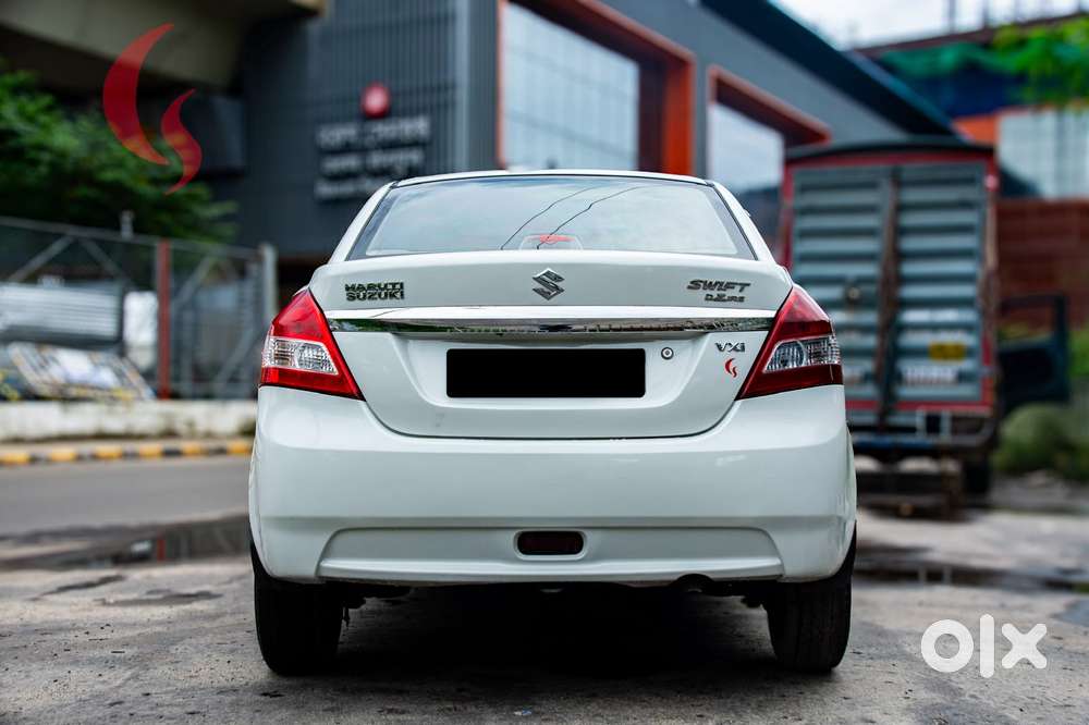 Maruti Suzuki Swift Dzire 1.2 Vxi Bsiv, 2012, Petrol
