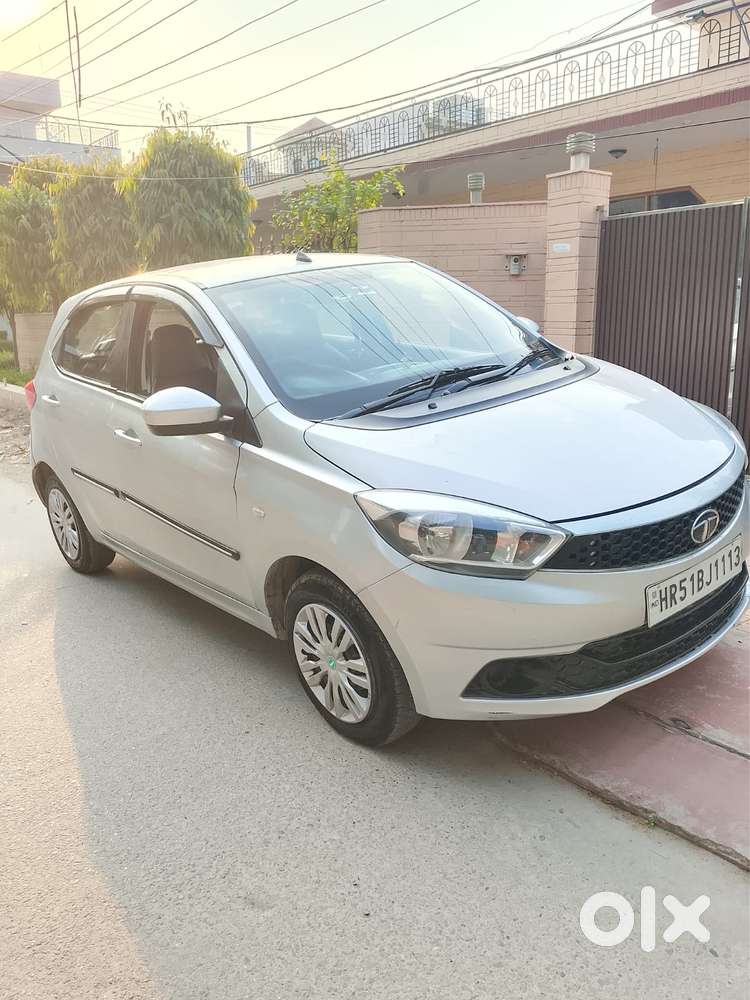 Tata Tiago 1.2 Revotron Xt (o), 2016, Petrol