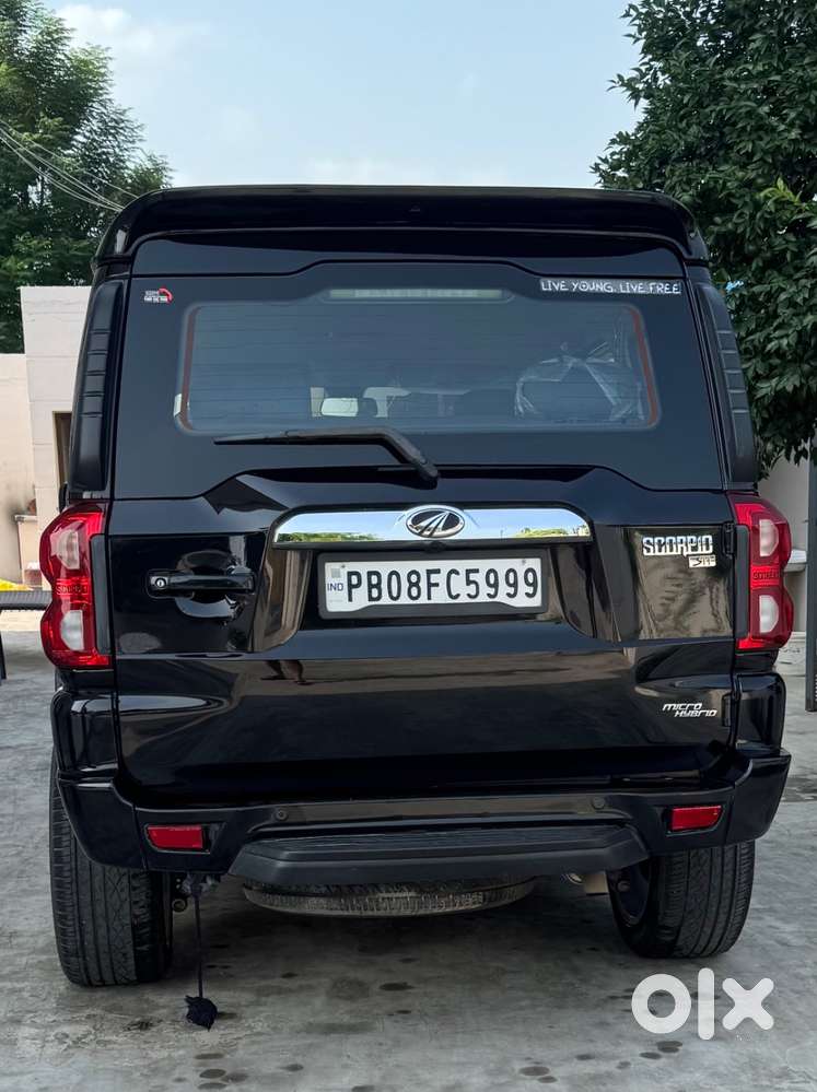 Mahindra Scorpio Classic 2021 Diesel Car