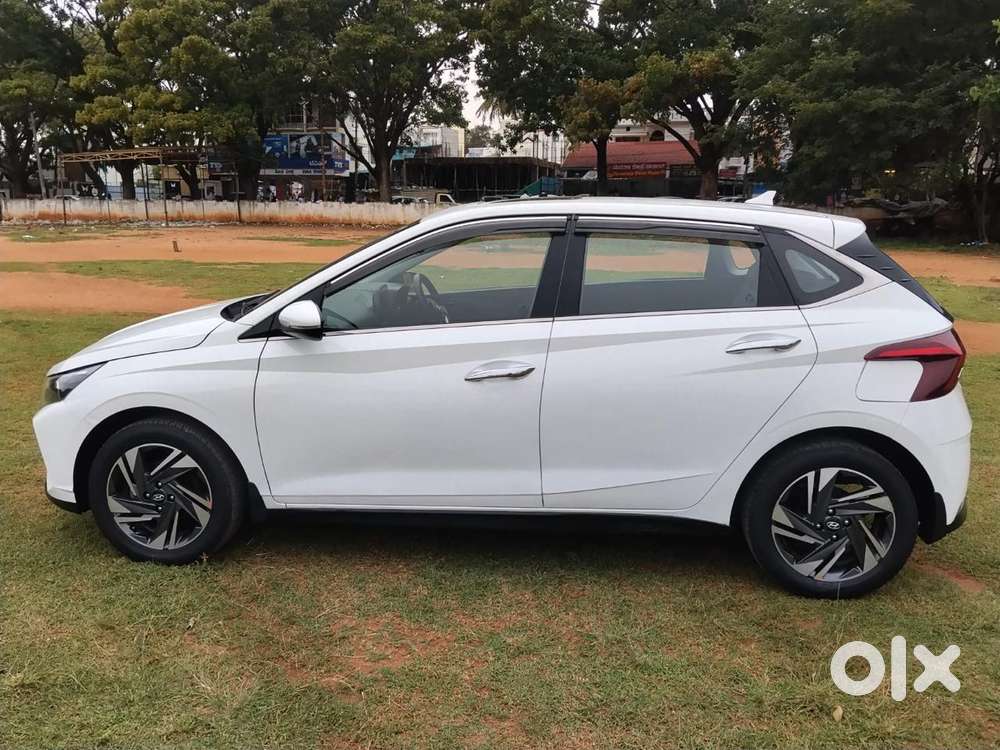 Hyundai I20 Asta (o) 1.2 Mt, 2021, Petrol