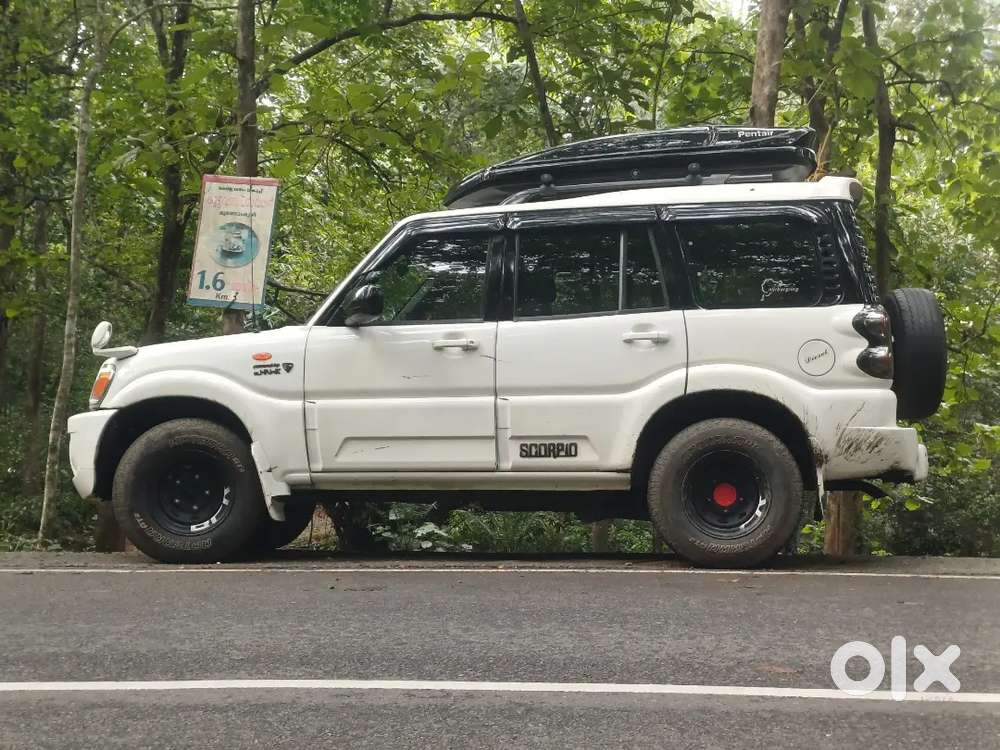 Mahindra Scorpio