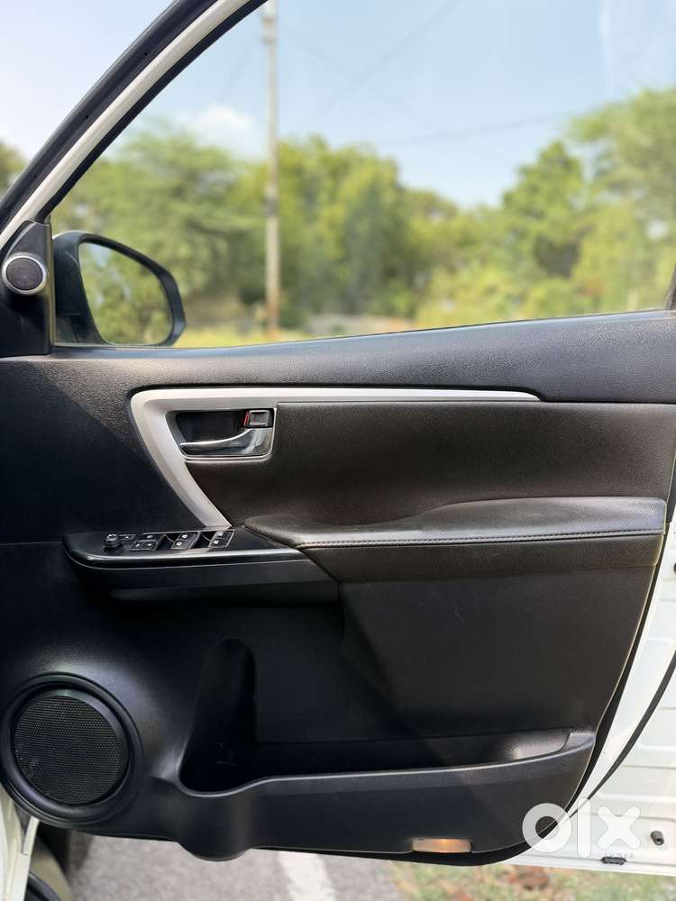 Toyota Fortuner 3.0 4x2 Automatic, 2019, Diesel