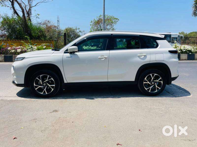 Toyota Urban Cruiser Hyryder 1.5 V Hybrid, 2025, Petrol