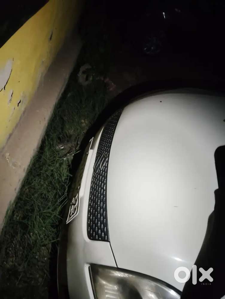 Maruti Suzuki Swift 2007 Petrol 98000 Km Driven All Okk