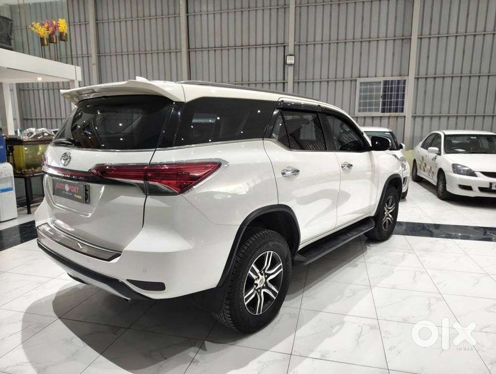 Toyota Fortuner 4x2 Mt 2.8 Diesel, 2020, Diesel