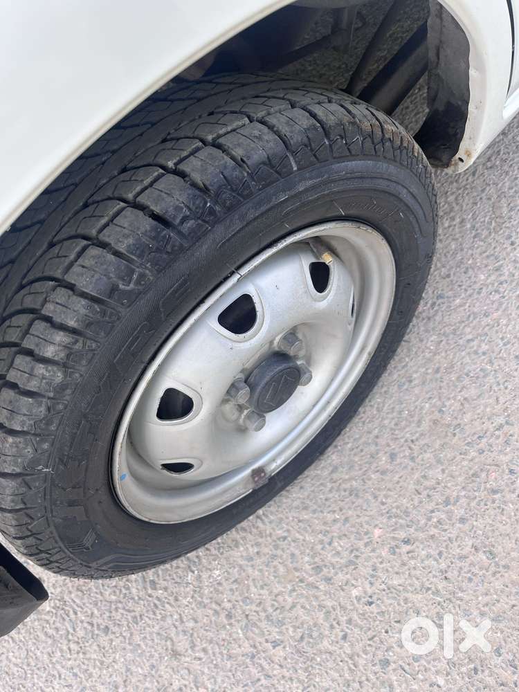 Maruti Suzuki Zen Estilo Lxi Bs Iv, 2011, Petrol