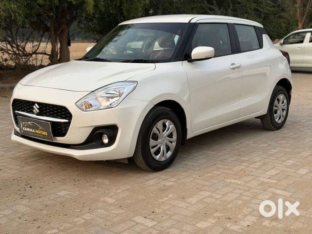 Maruti Suzuki Swift Vxi Optional, 2023, Petrol