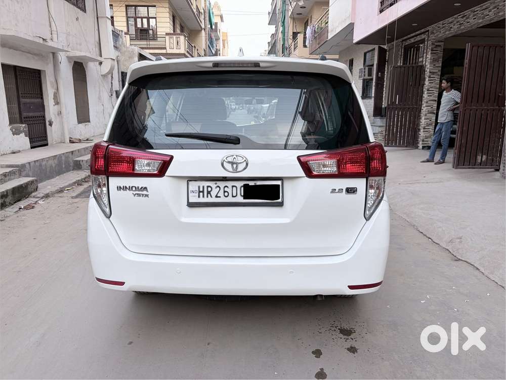 Toyota Innova Crysta 2.8 Gx At, 2018, Diesel