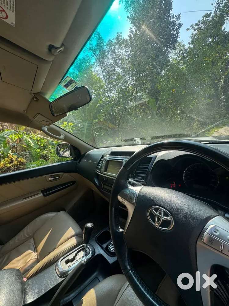 Toyota Fortuner 2016 Diesel 147000 Km Driven